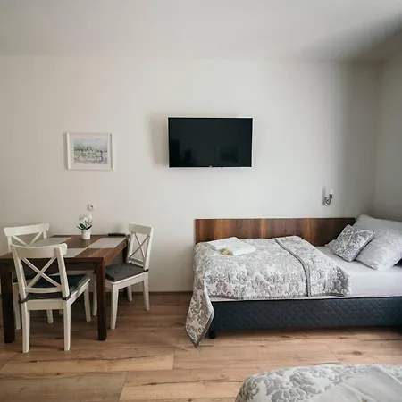 Vila Jáchymov Aparthotel 3*